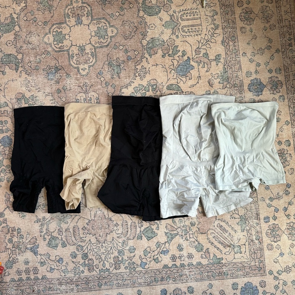 BLANQI Maternity Girl Short - set of 5, Sz M